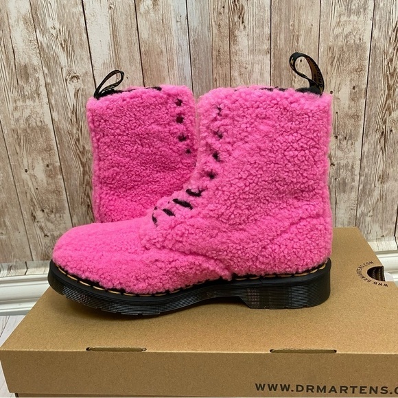 Dr. Martens 1460 Pascal Lux Borg Faux Fur Clash Pink Combat Boot Size 6‎ Women - Picture 8 of 12